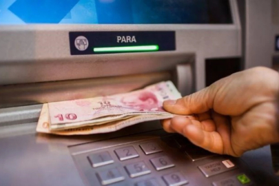 Emeklilere Büyük Müjde! Ziraat Bankası ve Vakıfbank’tan 9000 TL Destek Ödemesi Başladı